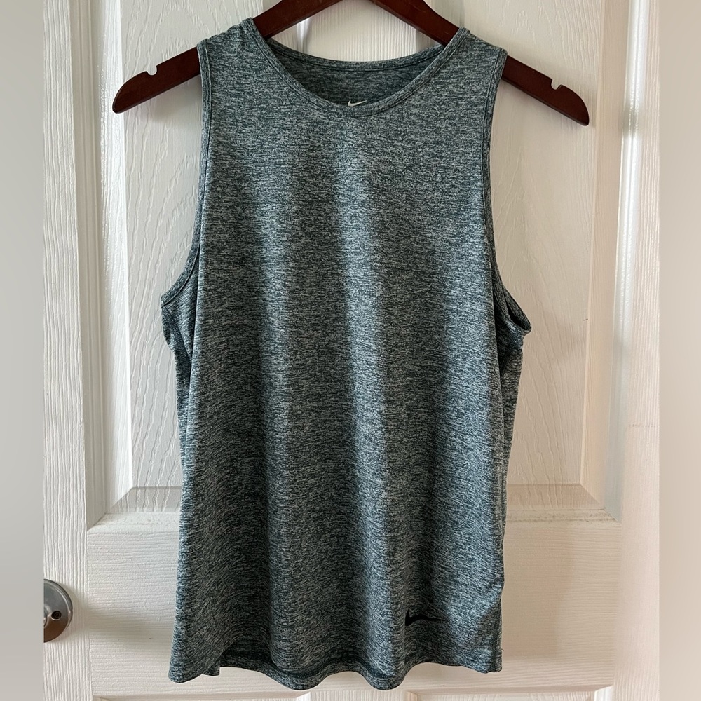Nike DRI-Fit Tank Size Small